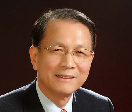 [긴급논평] 대통령 보좌할 새사람, 김기춘의 비서실장 임명을 환영한다
