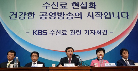 청소년 10명 중 4명 모바일게임 패러디 모음