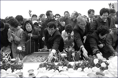 4.3의 아픔: 수십만 명 민간인을 학살한 극한 대립의 탄생