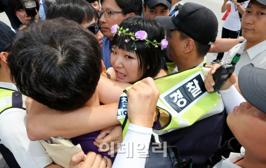 반라 시위 주인공 송아영 인터뷰