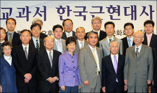 KBS, 국사편찬위, 방통위, 모조리 뉴라이트에 내주는 정권