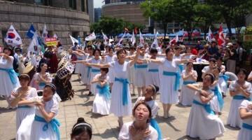 퀴어퍼레이드 반대 축제 개드립 모음