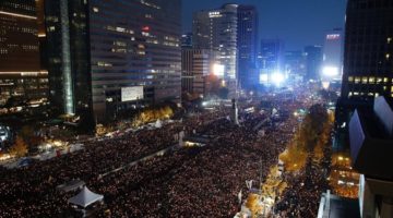 박근혜 대통령 퇴진 요구, 서울 도심에 울려퍼지다