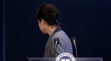 박근혜 전 대통령에게 어떤 미래를 선사하는게 좋은가?