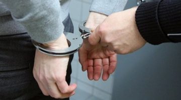성폭행을 당했을 때의 효과적이고 실질적인 대처방법과 그 외의 것들