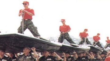 군대식 기업 경영의 종말
