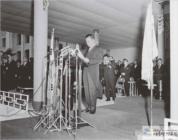 1963년, 박정희의 제3공화국 출범하다