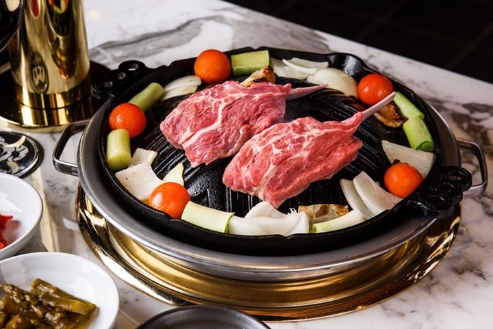 고소한 풍미 가득! 양갈비 맛집 5곳