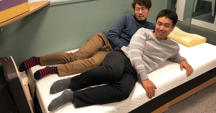 제조업이라곤 쥐뿔도 모르던 남자가 매트리스 사업을 열기까지