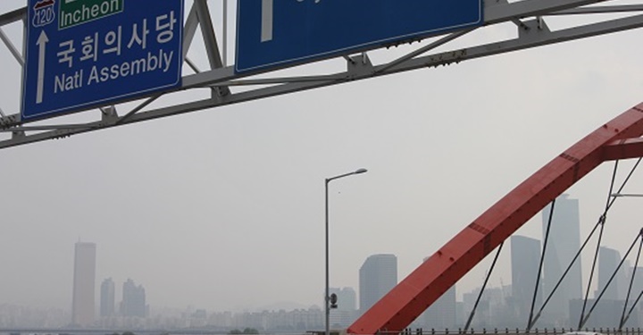 ‘173등짜리 공기’에 병드는 한국