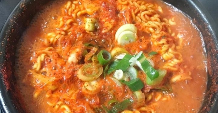 떡튀순 때문에 산다! 전국 분식 맛집 7곳