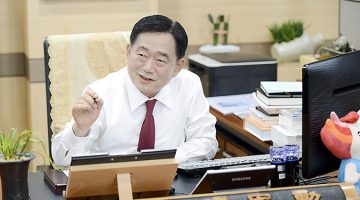 대를 이어 순천을 사랑한 남자, ‘문화 도시’의 기적을 만들다: 순천시장 조충훈 인터뷰