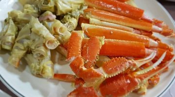 바다 향 입안 가득 퍼지는 꽉 찬 속살, 제철 대게 맛