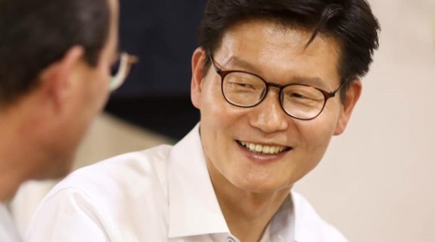 김대중, 노무현, 문재인과 모두 같이한 남자 : 충남 공주시장 후보 김정섭 인터뷰