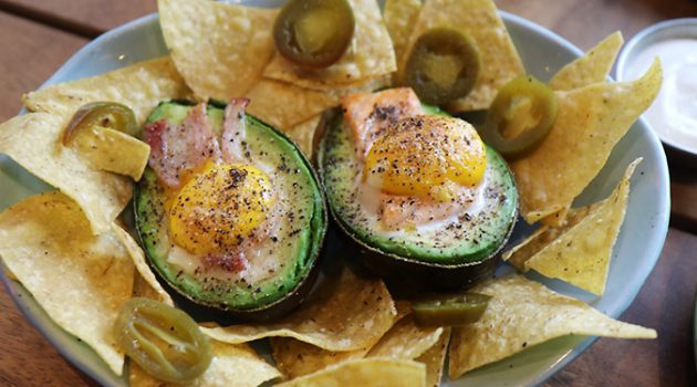 부드럽고 담백한 매력! 아보카도 맛집 BEST 5