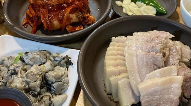 야들한 고기와 김치의 케미, 인생 수육 맛집 5곳