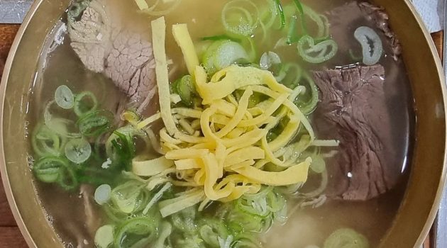 국물로 기력 충전! 서울 곰탕 맛집 5